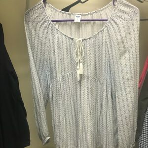 Old navy blouse